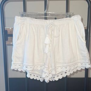 Linen shorts